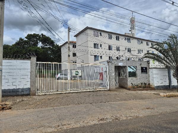 Apartamento, São Pedro, Esmeraldas, MG