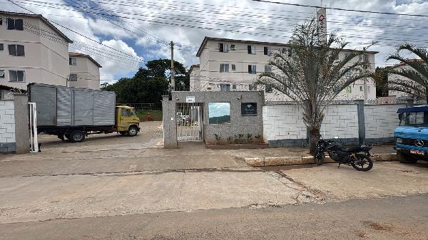 Apartamento, São Pedro, Esmeraldas, MG