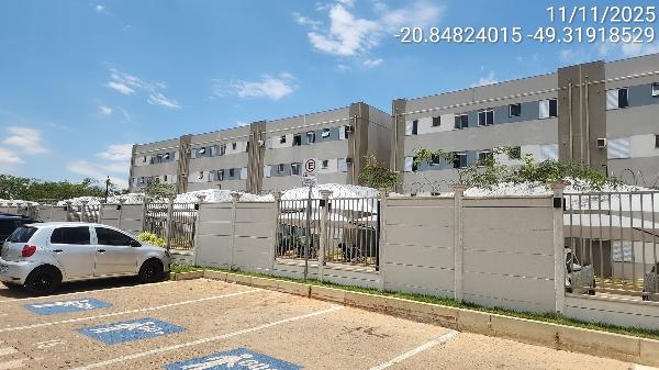 Apartamento, Loteamento Residencial Maria Adelia, São José do Rio Preto, SP