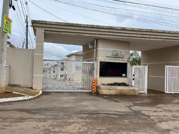 Apartamento, Fazenda Saia Velha, Luziânia, GO