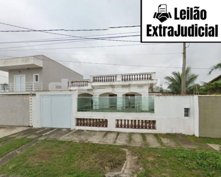 Casa à beira-mar em itanhaém/sp