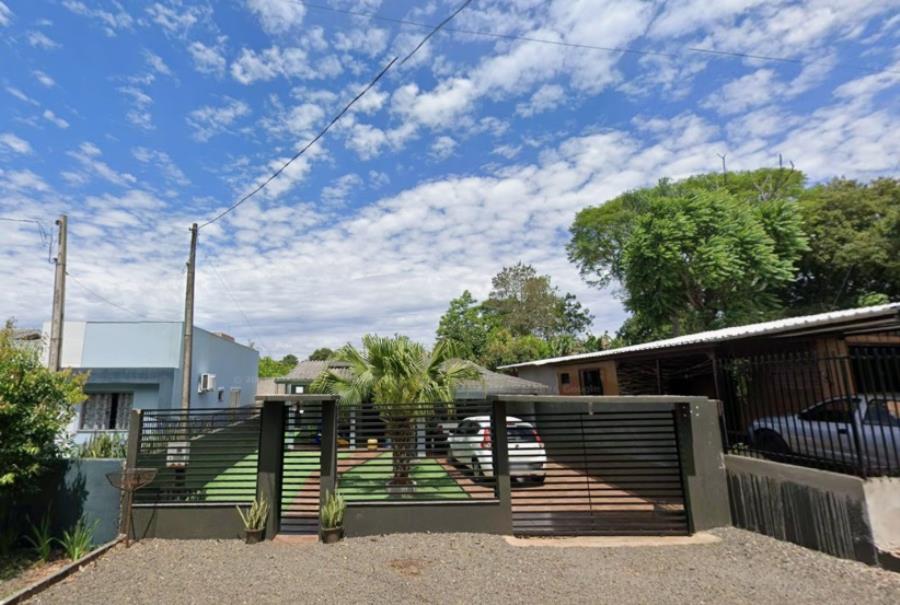 Ampére/PR - Uassari - Casa com 160m²