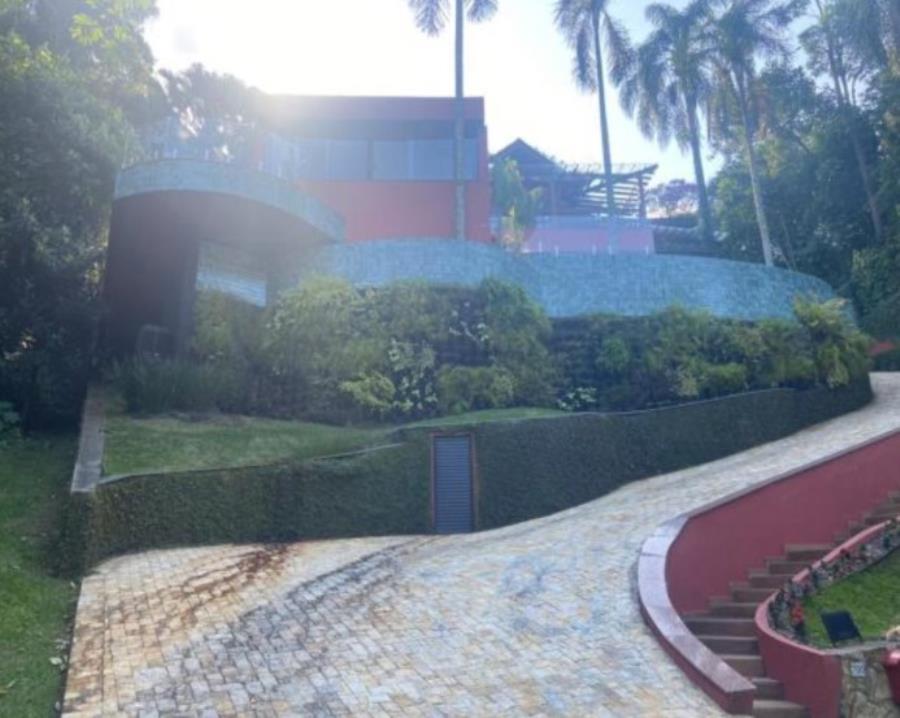 Arujá/SP - São Bento - Casa com 532m²