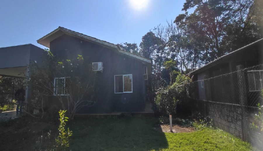 Foz do Iguaçu/PR - Loteamento Porto Dourado - Casa com 336m²