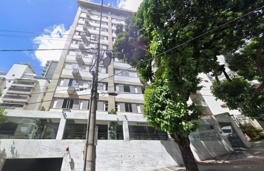 Belo Horizonte/MG - Lourdes - Apartamento com 210m²