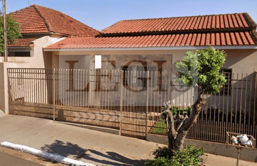 Ourinhos-sp/imóveis - imóvel residencial com a.t 256,00m²