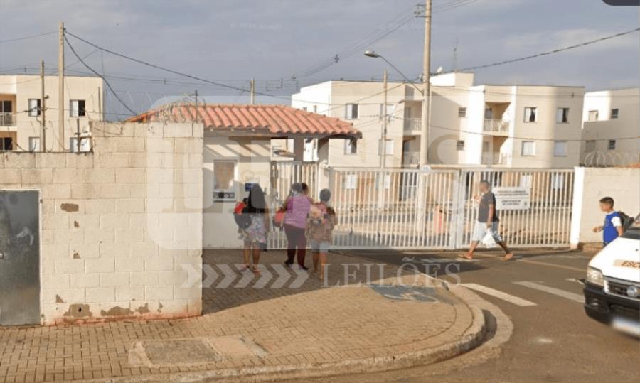 Botucatu-sp/imóveis - direitos aquisitivos do devedor fiduciário s/ apartamento