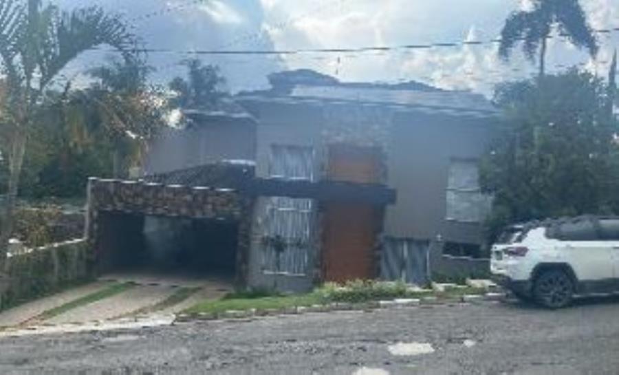 Leilão de casa de alto padrão em vargem grande paulista/sp - extrajudicial