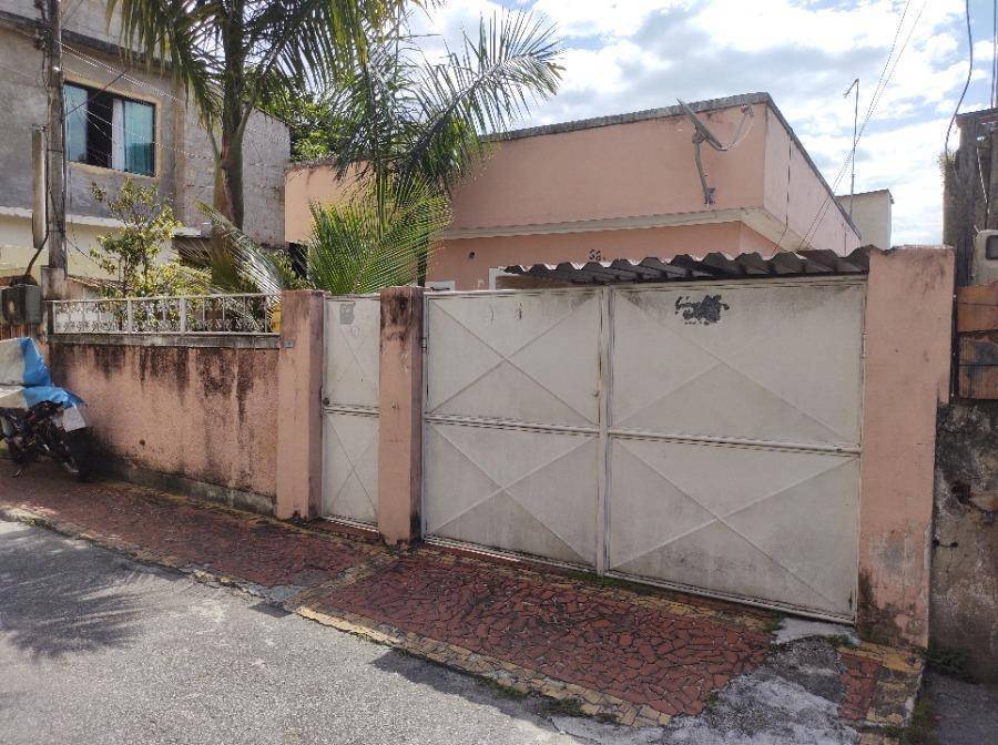 Casa à venda na Travessa Joaquim Severiano - São Gonçalo/RJ