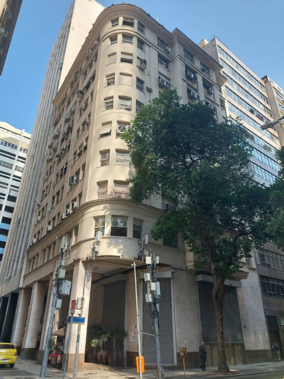 Ex-agência à venda na Rua da Assembléia - Rio de Janeiro/RJ