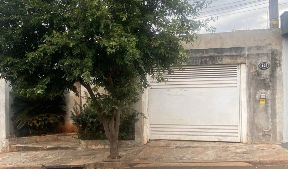 Casa à venda na Rua Domingos paludetto - Birigui/SP