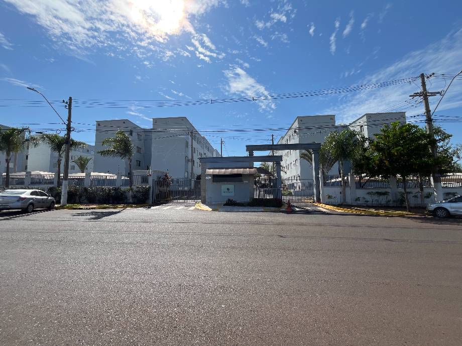 Apartamento à venda na Rua Maria Marcelina de Campos - Araraquara/SP