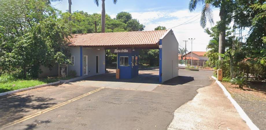 Casa à venda na Avenida A - Fronteira/MG