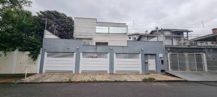 Casa à venda na Rua São Vicente - Atibaia/SP