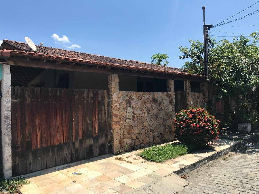 Casa à venda na Rua Itaguaí - São Gonçalo/RJ