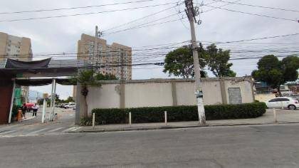 Apartamento à venda na Rua Damas Batista - Nova Iguaçu/RJ
