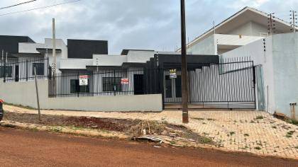 Casa à venda na Avenida Poente Do Sol - Cascavel/PR