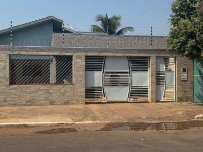 Casa à venda na Rua Vereador Elzo Joao Rippel - Querência/MT