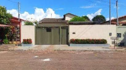 Casa à venda na Rua Altino Zeferino De Oliveira - Montividiu/GO