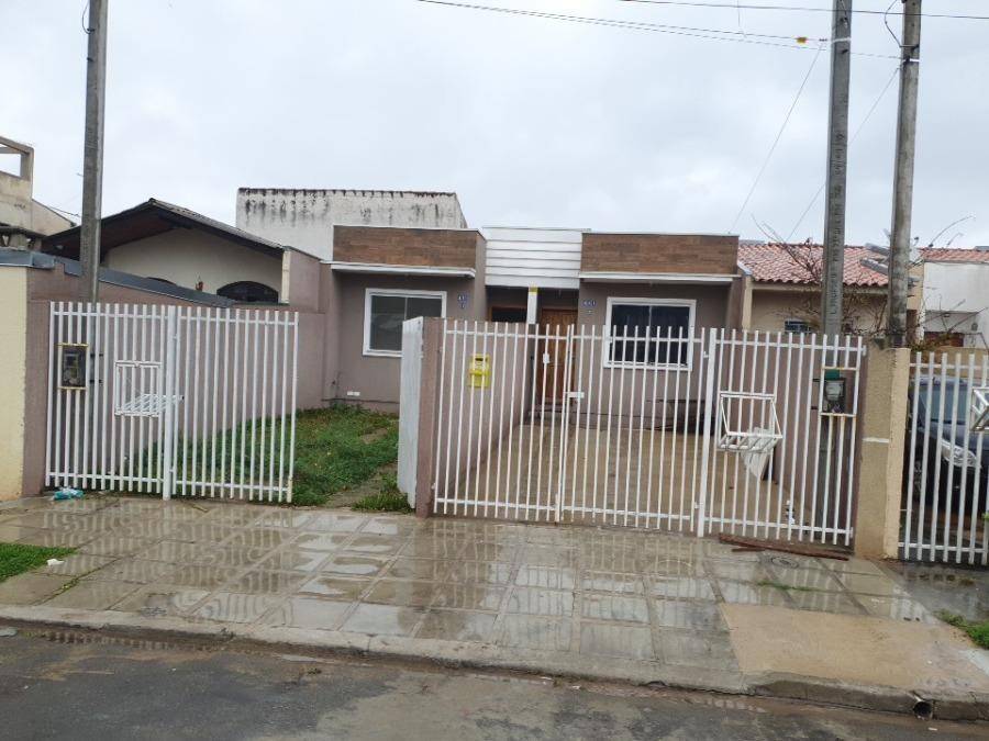 Casa à venda na Rua Júlia Ferreira Do Amaral Stamm - Curitiba/PR