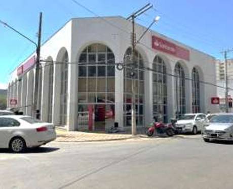 Ex-agência à venda na Avenida Xavier De Almeida - Anápolis/GO