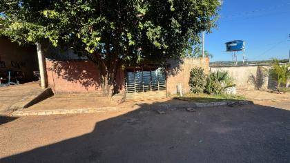 Casa à venda na Rua Cristiano Xavier Maciel - Crixás/GO