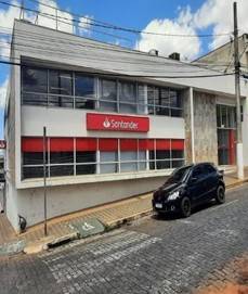Ex-agência à venda na Pca Dom Ferrao 47 - Campanha/MG