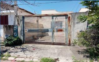 Casa à venda na Rua Godofredo Barauna - São João Da Boa Vista/SP