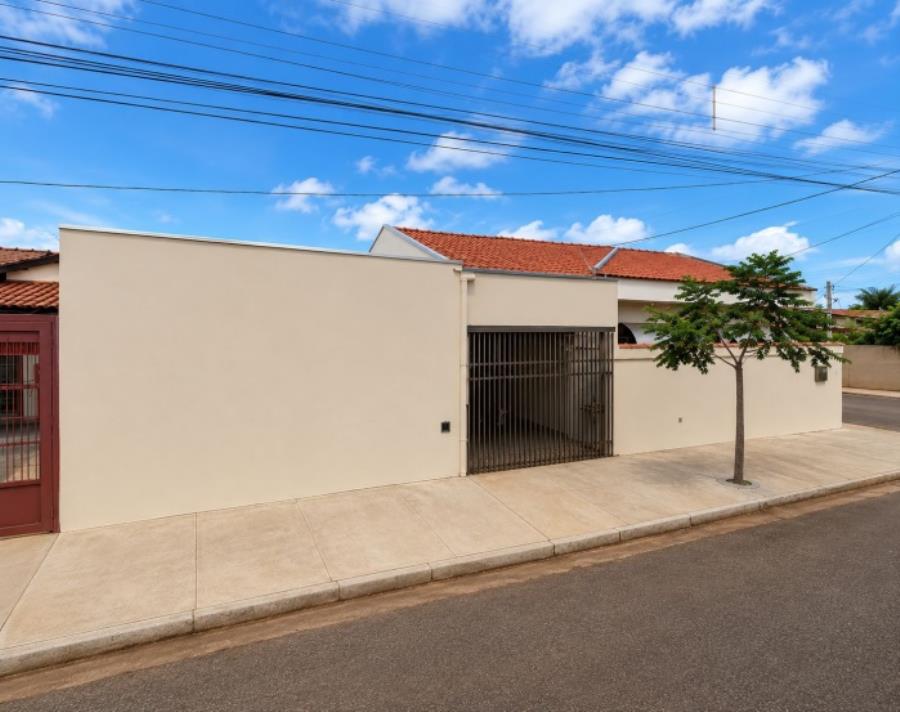 Casa com 110 m² - Jd. Bradini - Aparecida do Taboado - MS